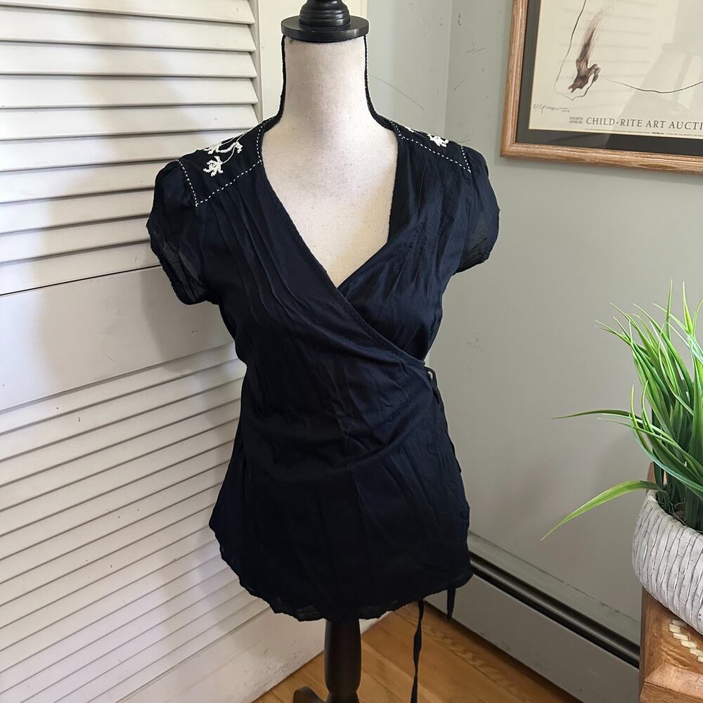 Vintage Gap Maternity Top Medium Black Wrap Embroidered Retro Y2K Boho Summer